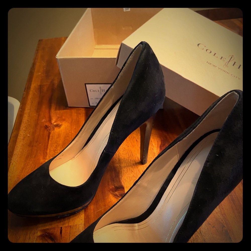 Cole Haan black suede pumps 8.5